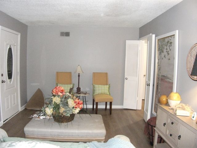 4891 DIANNE DR, Memphis, TN 38116