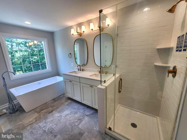 11739 GASCONY PL, Woodbridge, VA 22192
