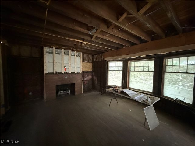 2243 Bellfield Avenue, Cleveland Heights, OH 44106