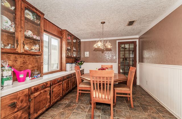 836 12th Street, Orange Cove, CA 93646