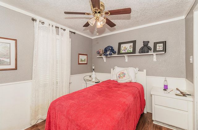 836 12th Street, Orange Cove, CA 93646