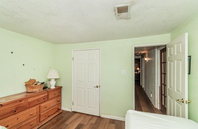 836 12th Street, Orange Cove, CA 93646