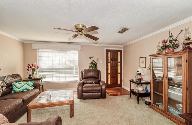 836 12th Street, Orange Cove, CA 93646