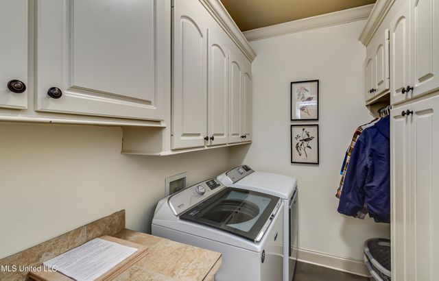 513 Willow Valley Circle, Brandon, MS 39047
