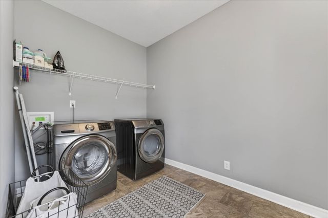 3751 Windmill Dr, Clarksville, TN 37040