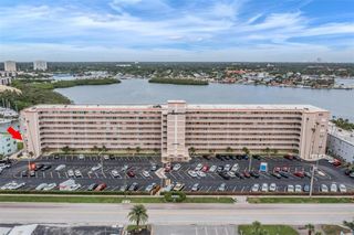 1847 SHORE DRIVE S 301, South Pasadena, FL 33707
