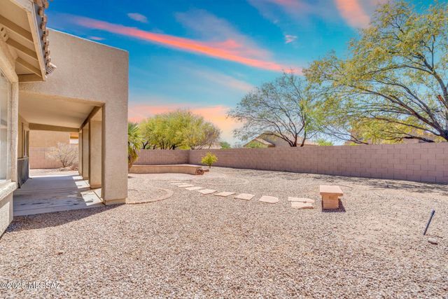 5174 E AGAVE VISTA Drive, Tucson, AZ 85756
