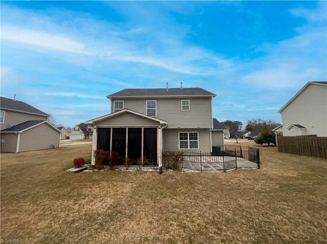 510 Carter Ridge Drive, Reidsville, NC 27320