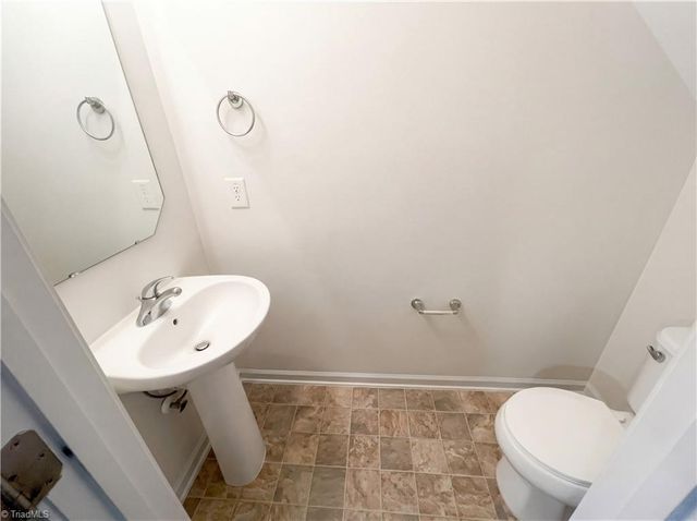 510 Carter Ridge Drive, Reidsville, NC 27320