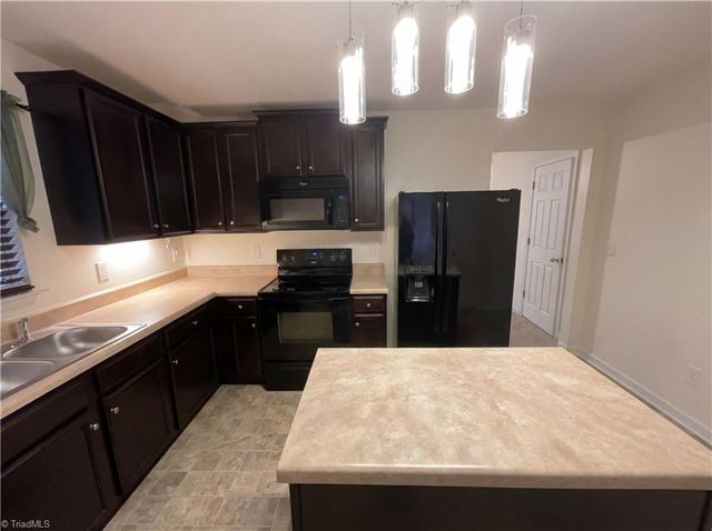 510 Carter Ridge Drive, Reidsville, NC 27320