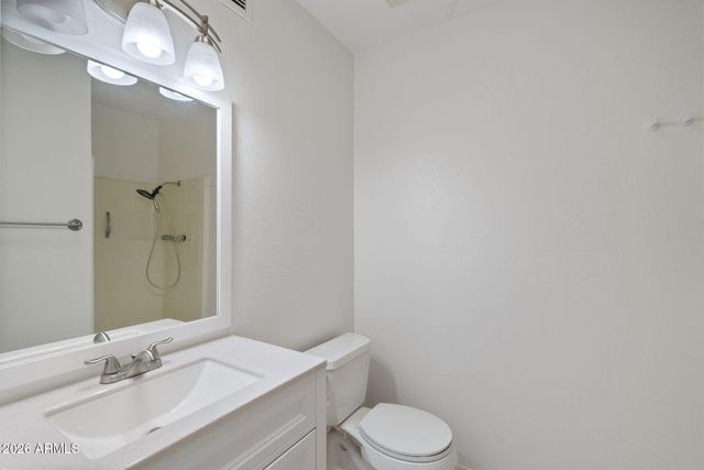 9682 W IRONWOOD Drive A, Peoria, AZ 85345