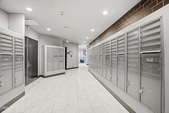 629 Traction Avenue 105, Los Angeles, CA 90013