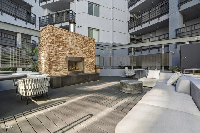 629 Traction Avenue 105, Los Angeles, CA 90013