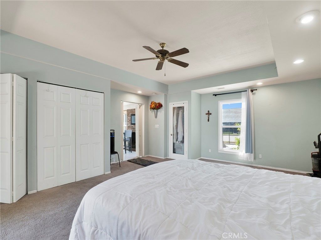 Image 13 of property listing at 10020 Mason Avenue, Chatsworth, CA 91311