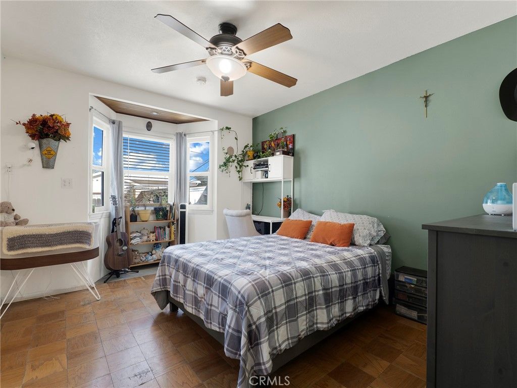 Image 19 of property listing at 10020 Mason Avenue, Chatsworth, CA 91311