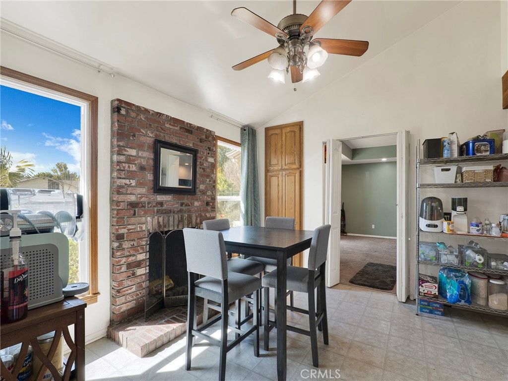 Image 6 of property listing at 10020 Mason Avenue, Chatsworth, CA 91311