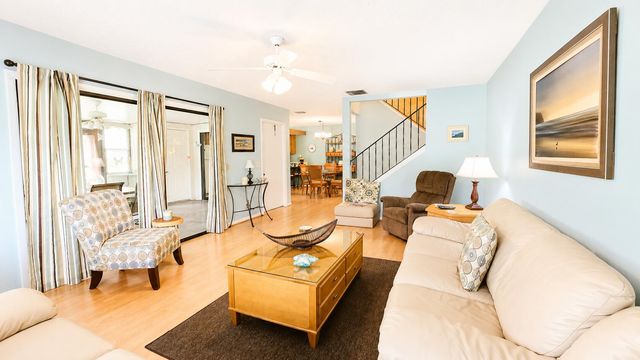 7442 SE Jamestown Terrace, Hobe Sound, FL 33455