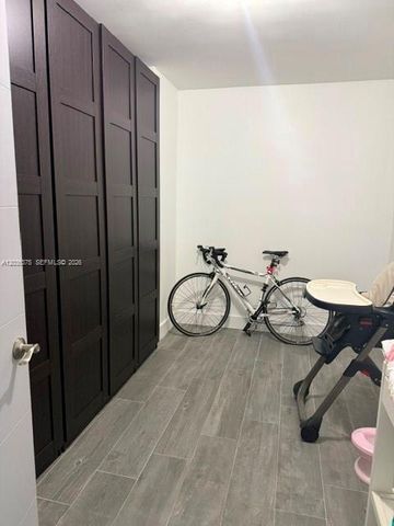 3375 N Country Club Dr 1409, Aventura, FL 33180