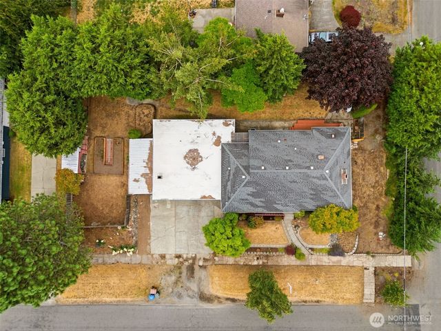 5001 N 19th Street, Tacoma, WA 98406
