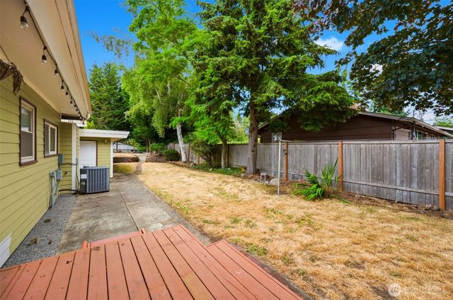 5001 N 19th Street, Tacoma, WA 98406