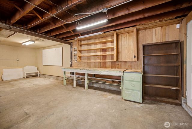 5001 N 19th Street, Tacoma, WA 98406