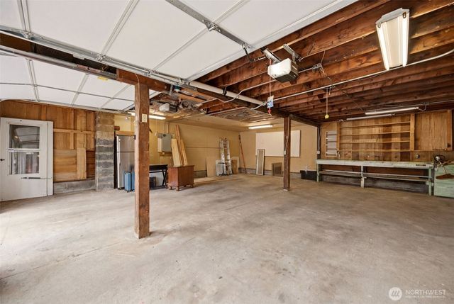 5001 N 19th Street, Tacoma, WA 98406