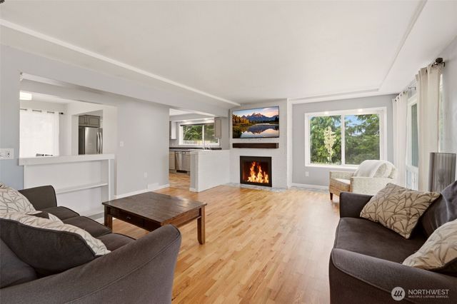 5001 N 19th Street, Tacoma, WA 98406