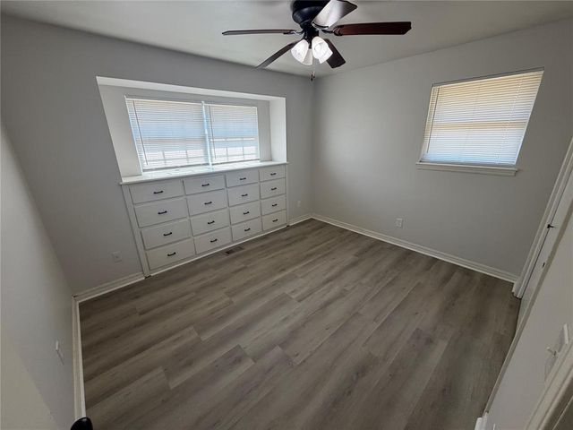 2009 S Rankin Street, Edmond, OK 73013