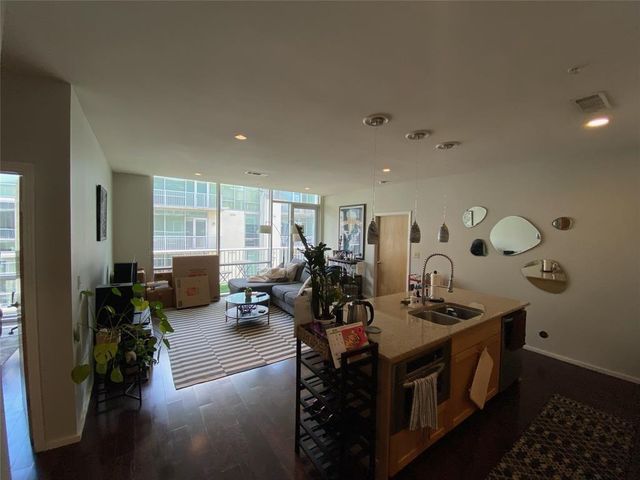 1600 Barton Springs RD 1503, Austin, TX 78704