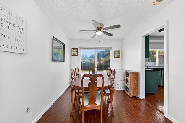 8204 Scarlet Oak Cir, Citrus Heights, CA 95610