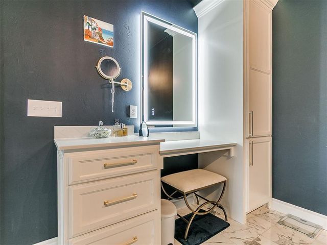 641 Highland Hills Drive, Edmond, OK 73034