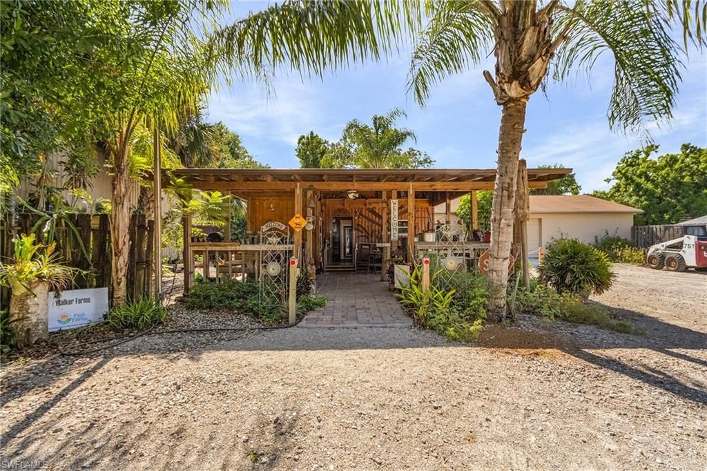 17131 Slater RD, NORTH FORT MYERS, FL 33917 — exterior