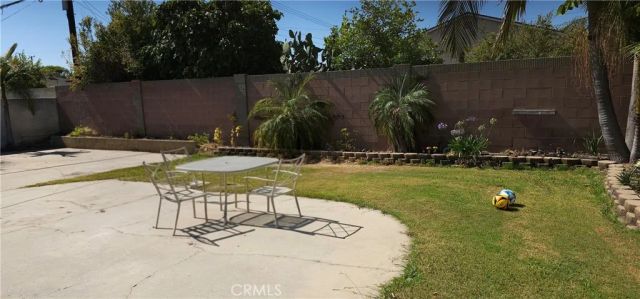 3747 E Roberta Avenue, Orange, CA 92869