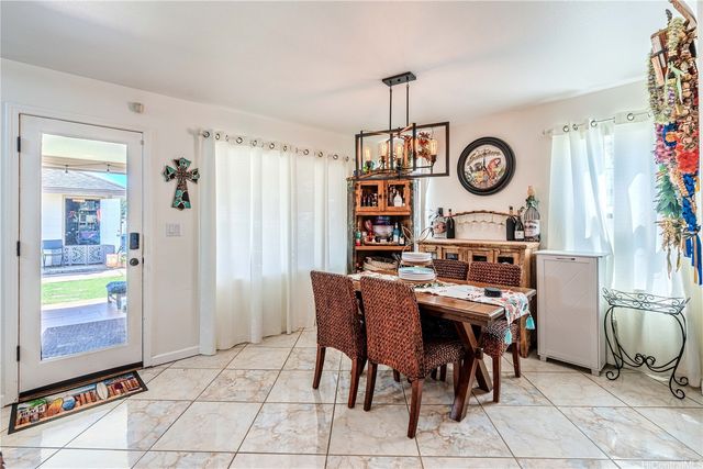 91-1073 Kaiopua Street, Ewa Beach, HI 96706