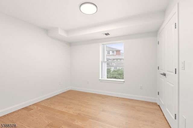 418 Avon Ave, Newark City, NJ 07108