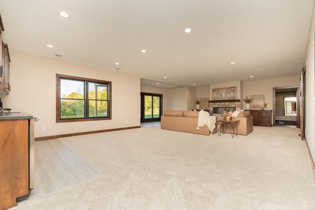 19739 Tayjules Way, Jordan, MN 55352