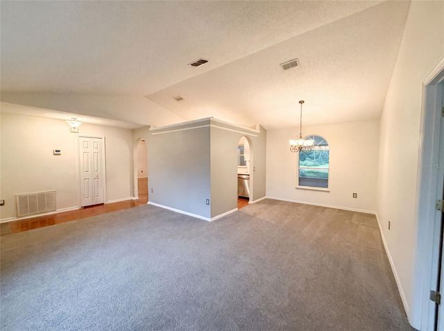 29 VALENCIA CIRCLE, Debary, FL 32713