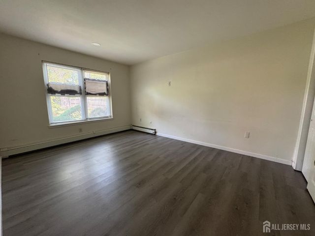 289 Main Street 6E, Spotswood, NJ 08884