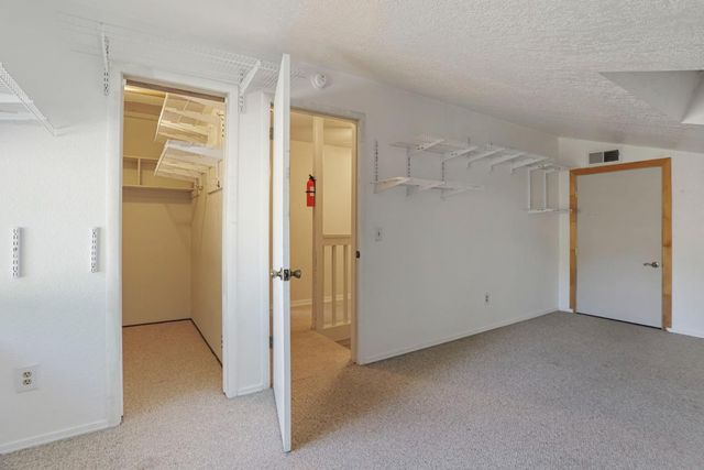 1725 Le Bec Ct, Lodi, CA 95240
