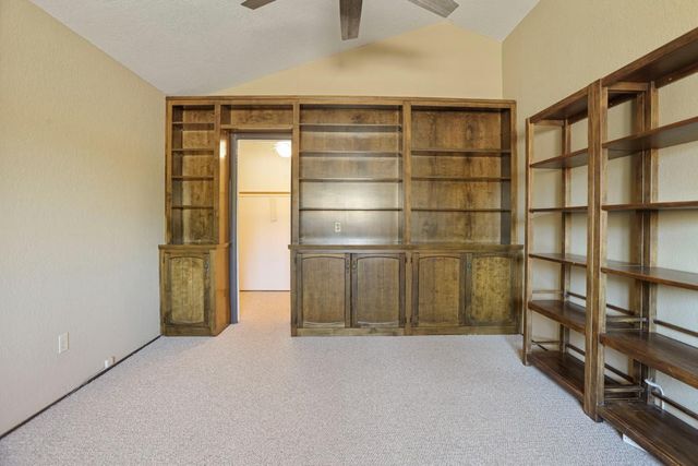 1725 Le Bec Ct, Lodi, CA 95240