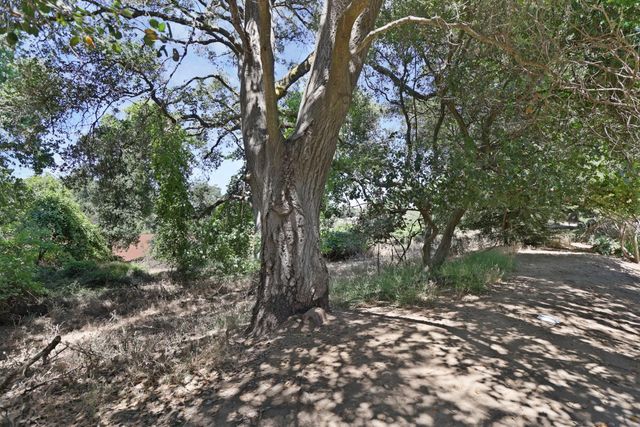 1725 Le Bec Ct, Lodi, CA 95240
