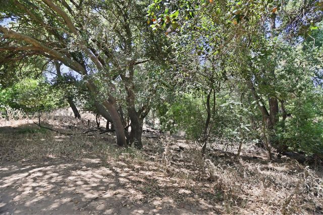1725 Le Bec Ct, Lodi, CA 95240