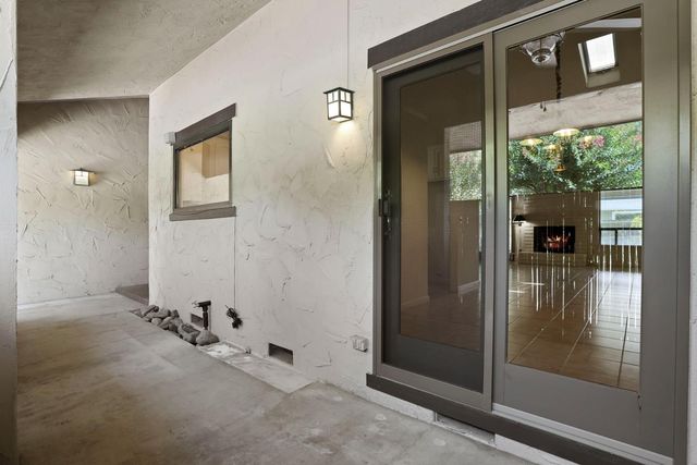 1725 Le Bec Ct, Lodi, CA 95240