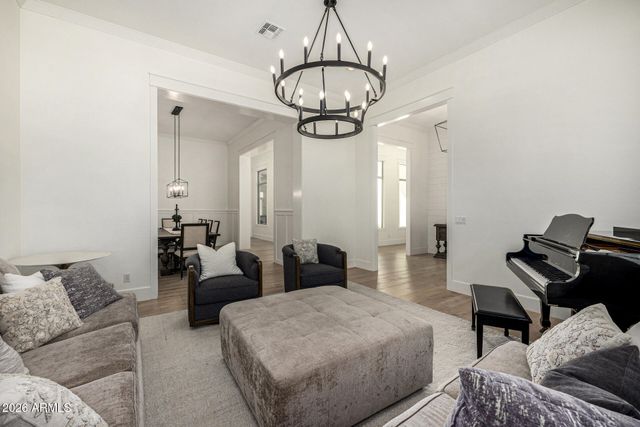 3409 E IVYGLEN Circle, Mesa, AZ 85213