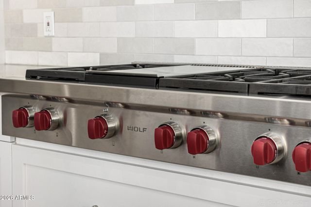 3409 E IVYGLEN Circle, Mesa, AZ 85213