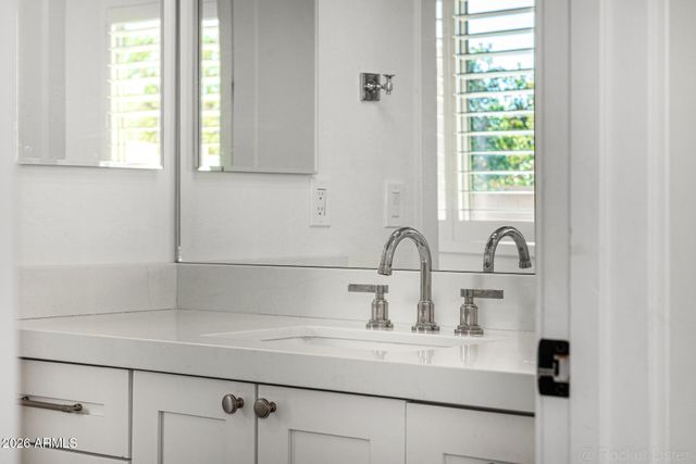 3409 E IVYGLEN Circle, Mesa, AZ 85213