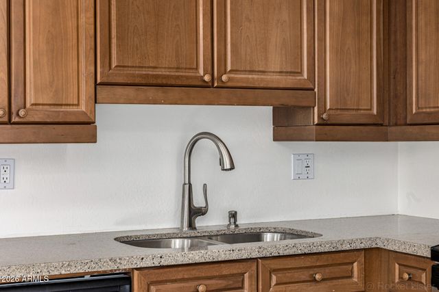 3409 E IVYGLEN Circle, Mesa, AZ 85213