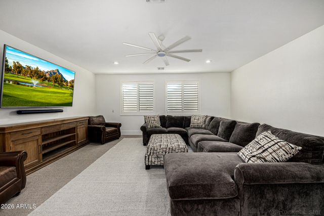 3409 E IVYGLEN Circle, Mesa, AZ 85213