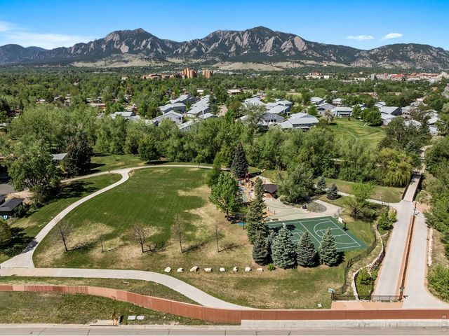 900 Morgan Dr, Boulder, CO 80303