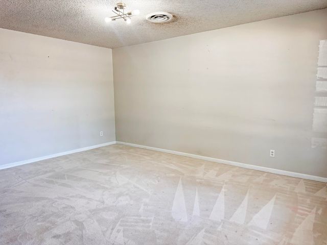 303 N Gary Lane, Denver City, TX 79323